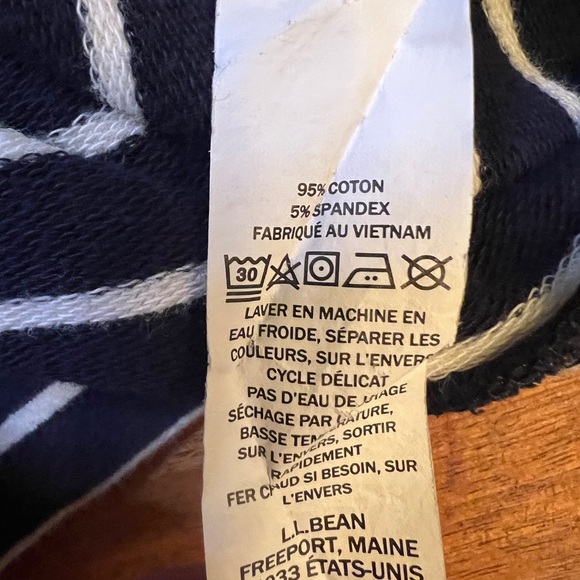 LL Bean Women’s Cowl Neck Blue/White Striped Sweater Size XS Reg - Picture 7 of 7